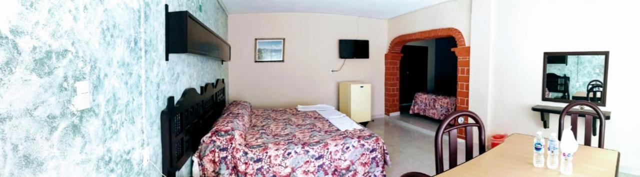 Hotel Del Lago Catemaco Esterno foto